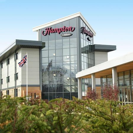 Hampton By Hilton Corby Hotel Екстериор снимка