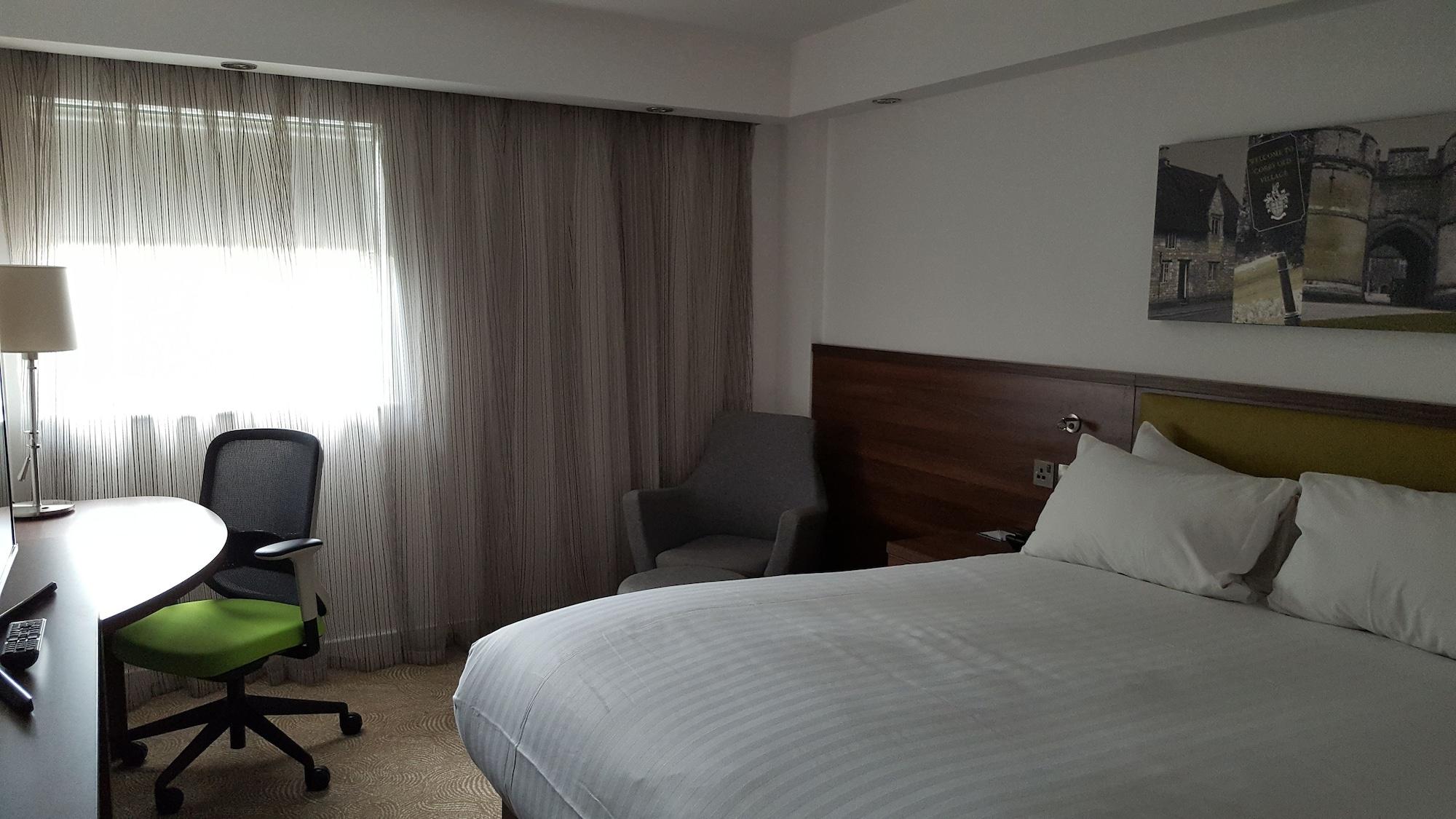 Hampton By Hilton Corby Hotel Екстериор снимка